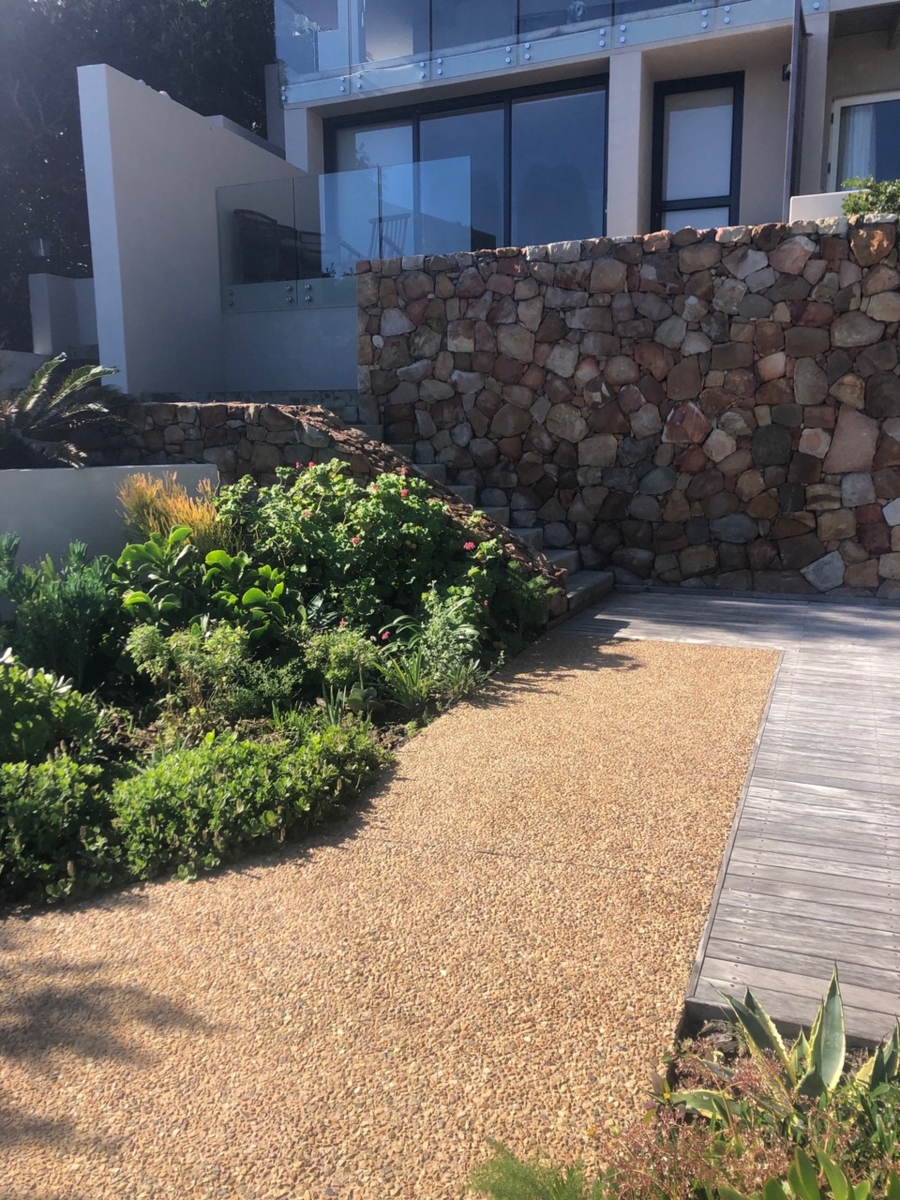 To Let 2 Bedroom Property for Rent in Llandudno Western Cape